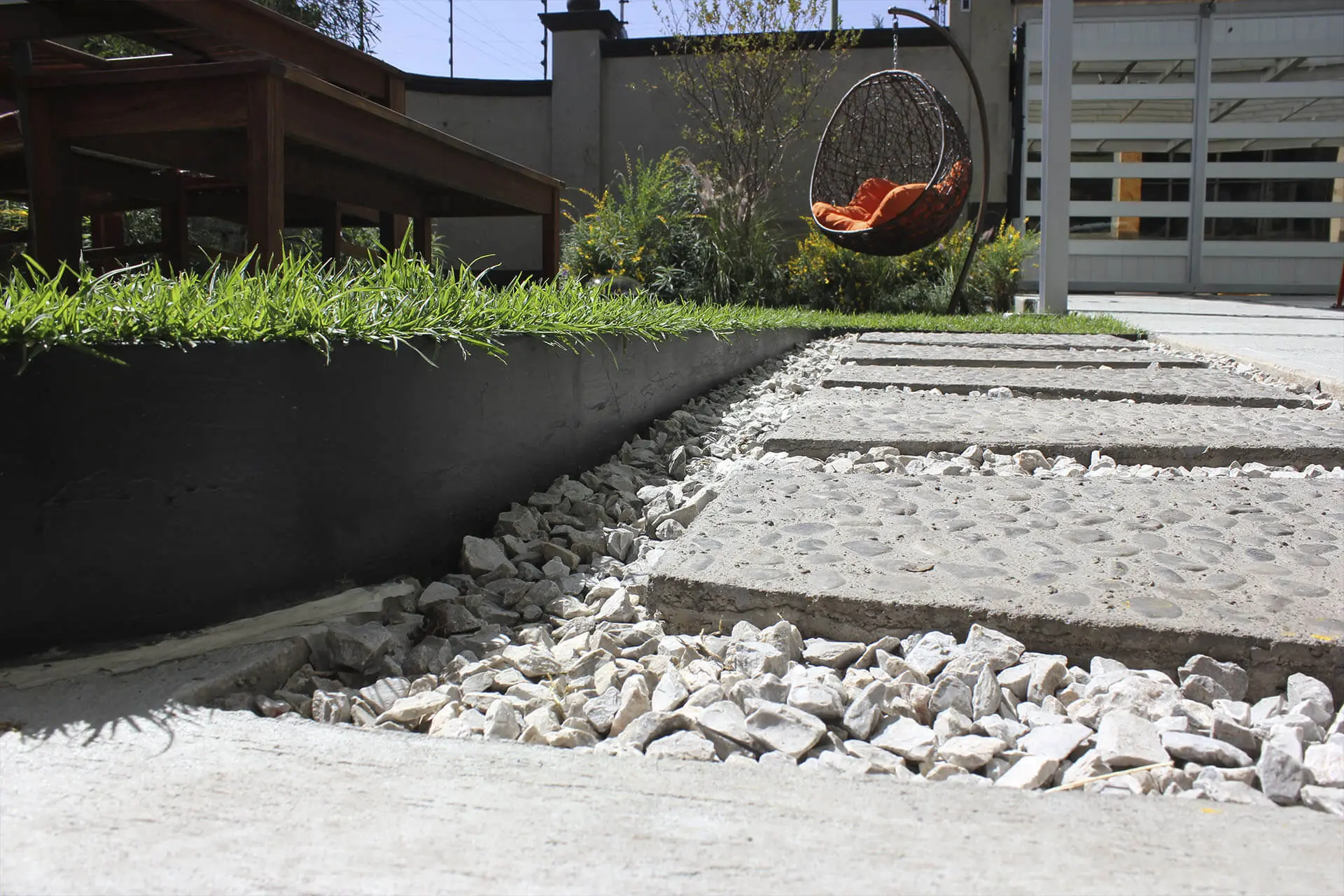 Obra Jardín Las Águilas — Hábitat Verde